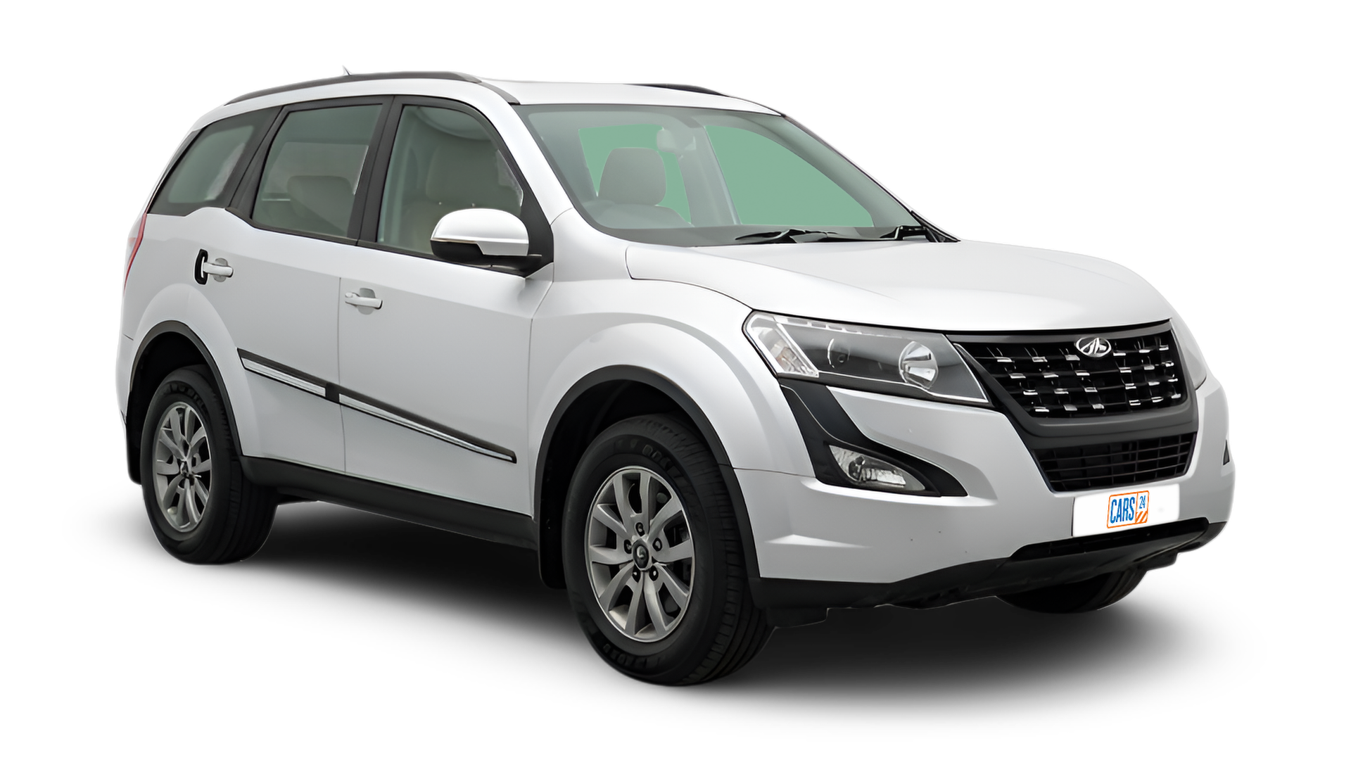 Mahindra XUV500-img